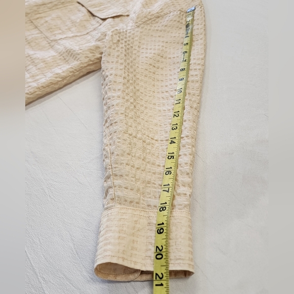 Future Collective Womens Textured Beige Button-Up Lightweight Baggy Shirt, sz MD - Picture 7 of 10